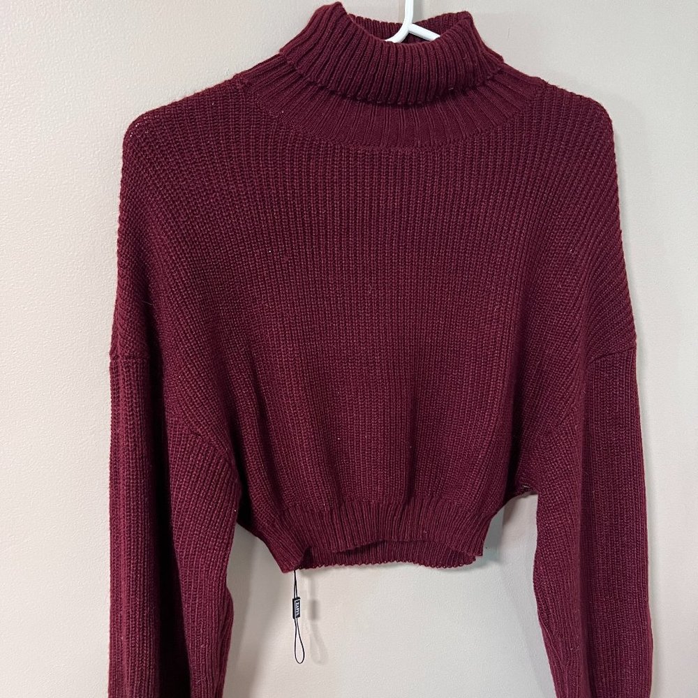 Maroon crop top sweater size S